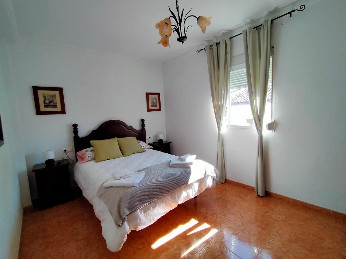 Villa Jacaranda Prado Del Rey Exterior foto